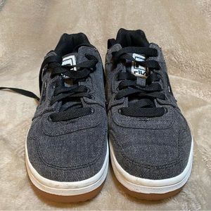 Fila T2